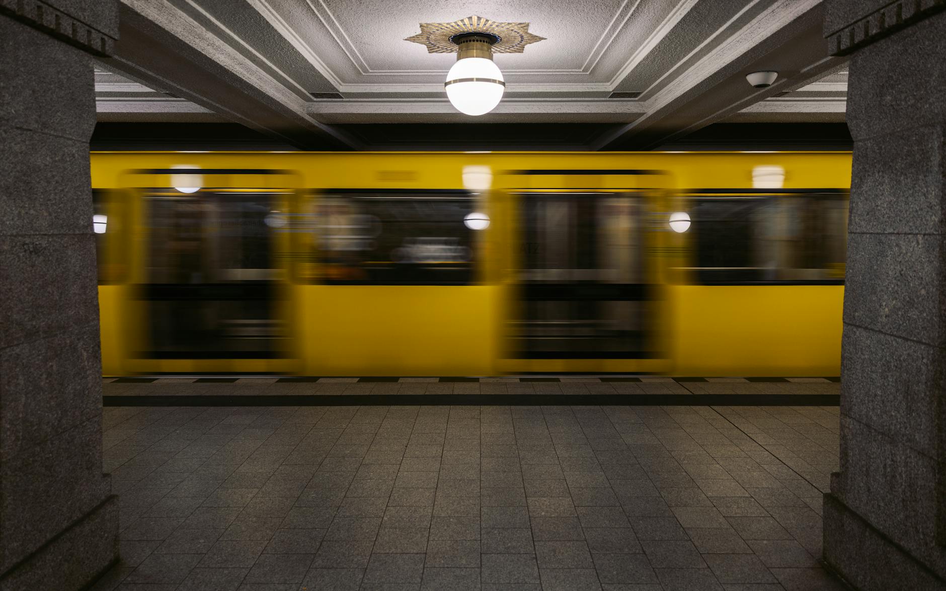 Berlin Transportation Guide: Trains, Buses, Bikes & More (2026)